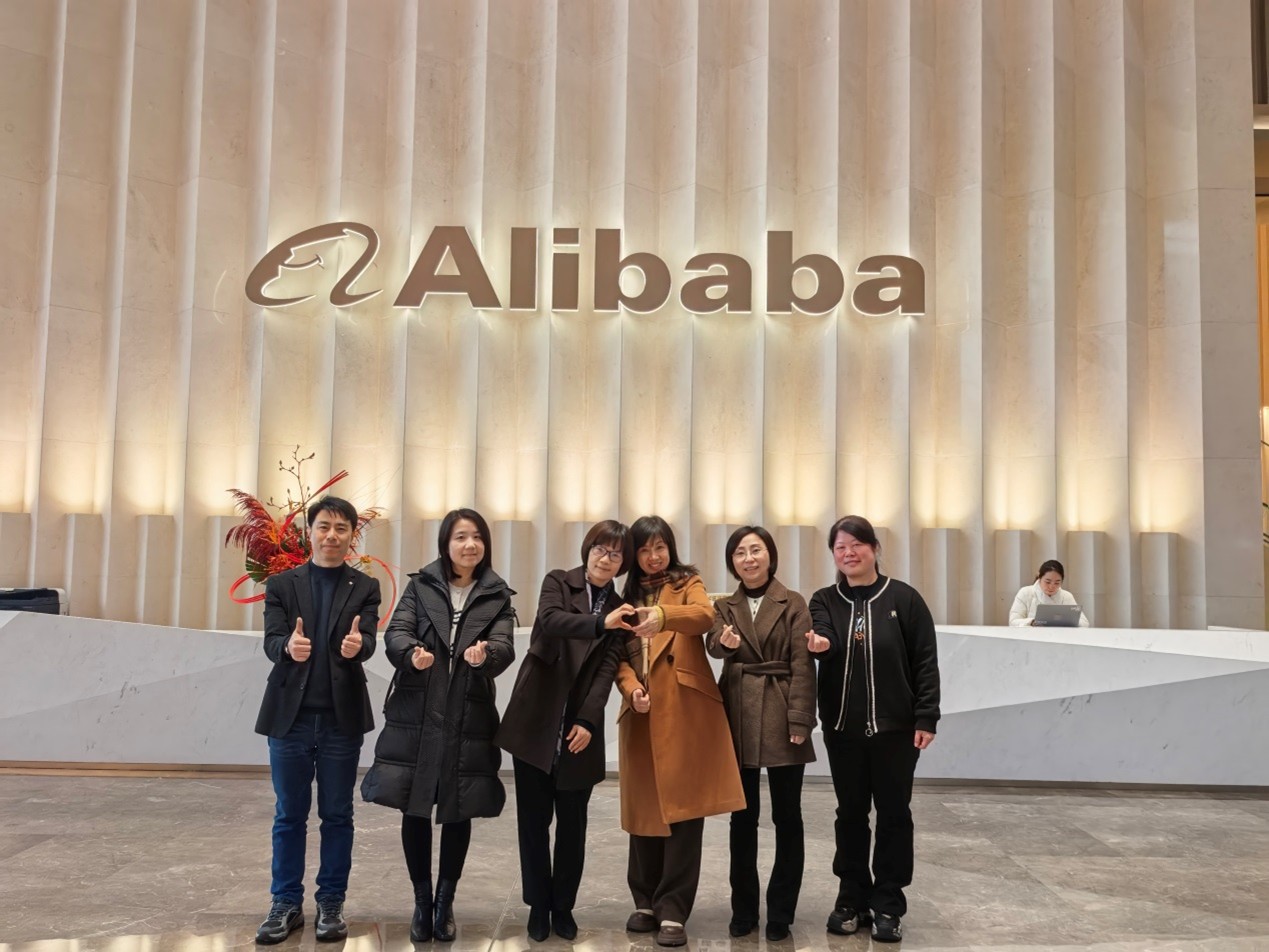 40bf0bb6520e484eba02a8906243b4e4.jpg 40bf0bb6520e484eba02a8906243b4e4.jpg