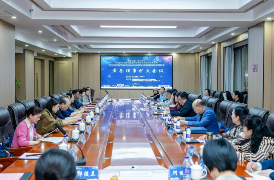 75c7c508a95c4e0ba966b997d3c1e03c.png image.png